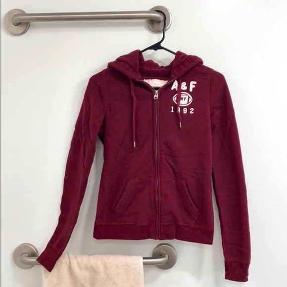 A&F Maroon Hoodie - Picture 1 of 4
